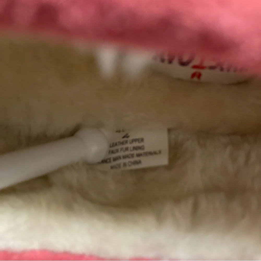 Minnetonka pink slippers